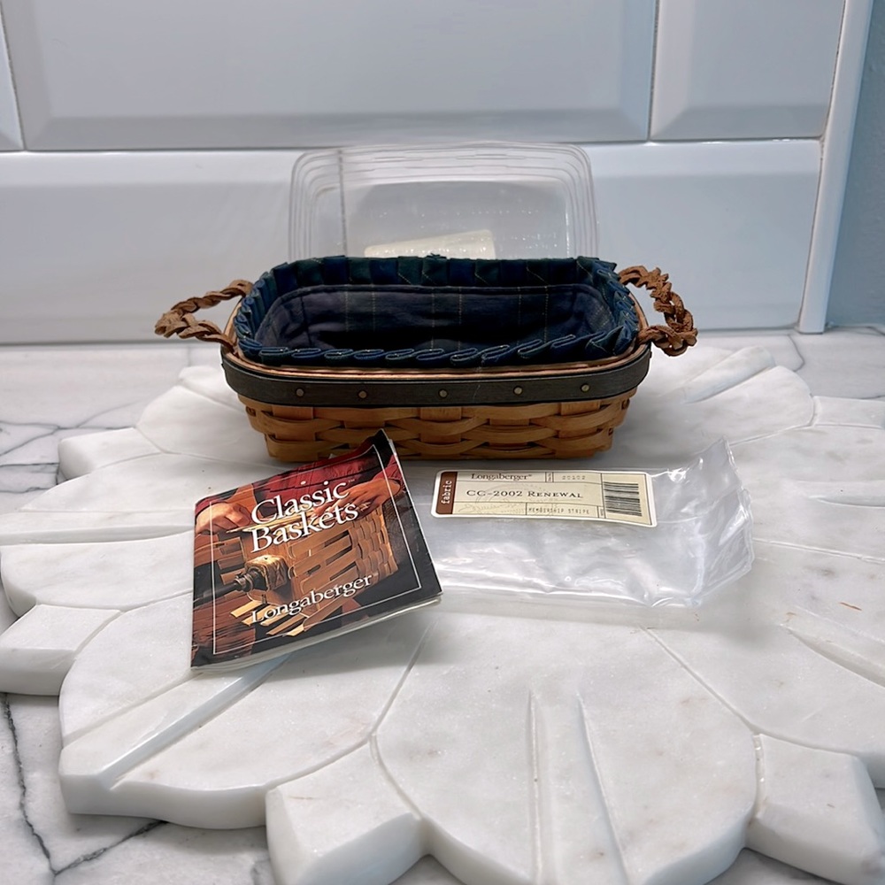 Longaberger 2002 Collector Club Renewal Basket Combo